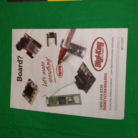 Make: Guide to Boards 2020 2021 2022 and Volume 66 2019 Magazines - Picture 3 of 9